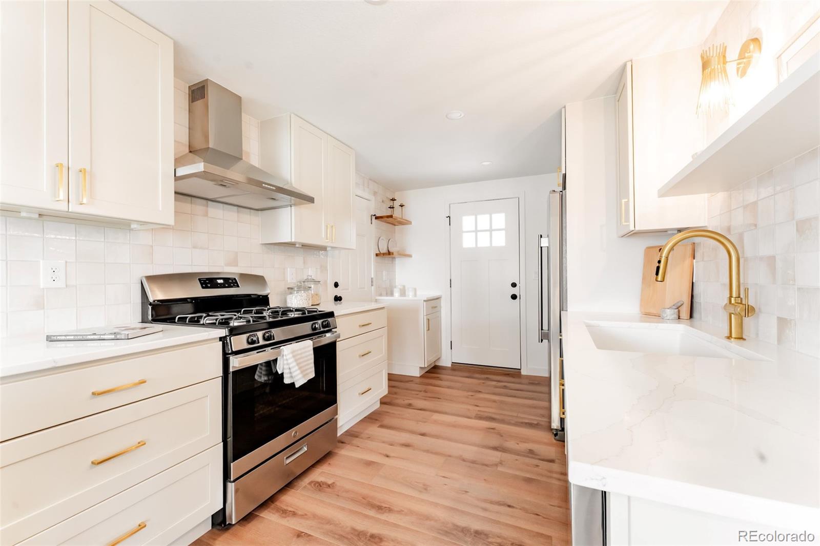 MLS Image #5 for 421  zenobia street,denver, Colorado