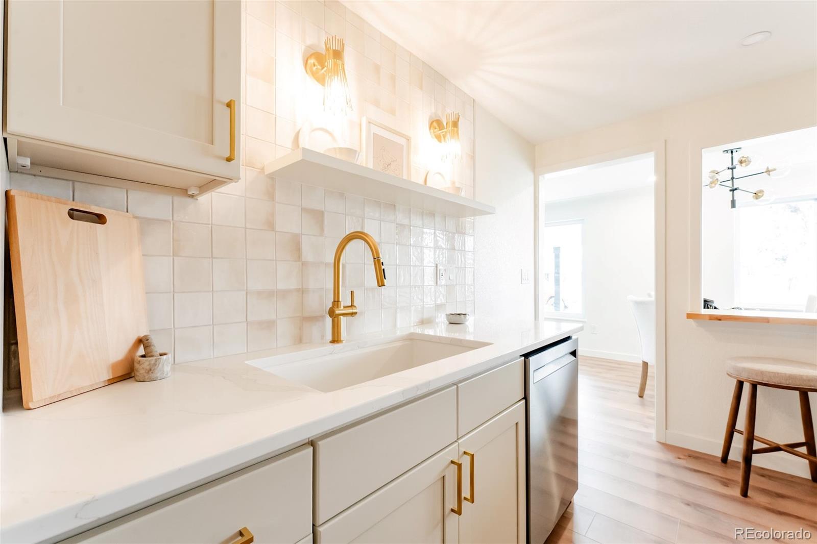 MLS Image #7 for 421  zenobia street,denver, Colorado
