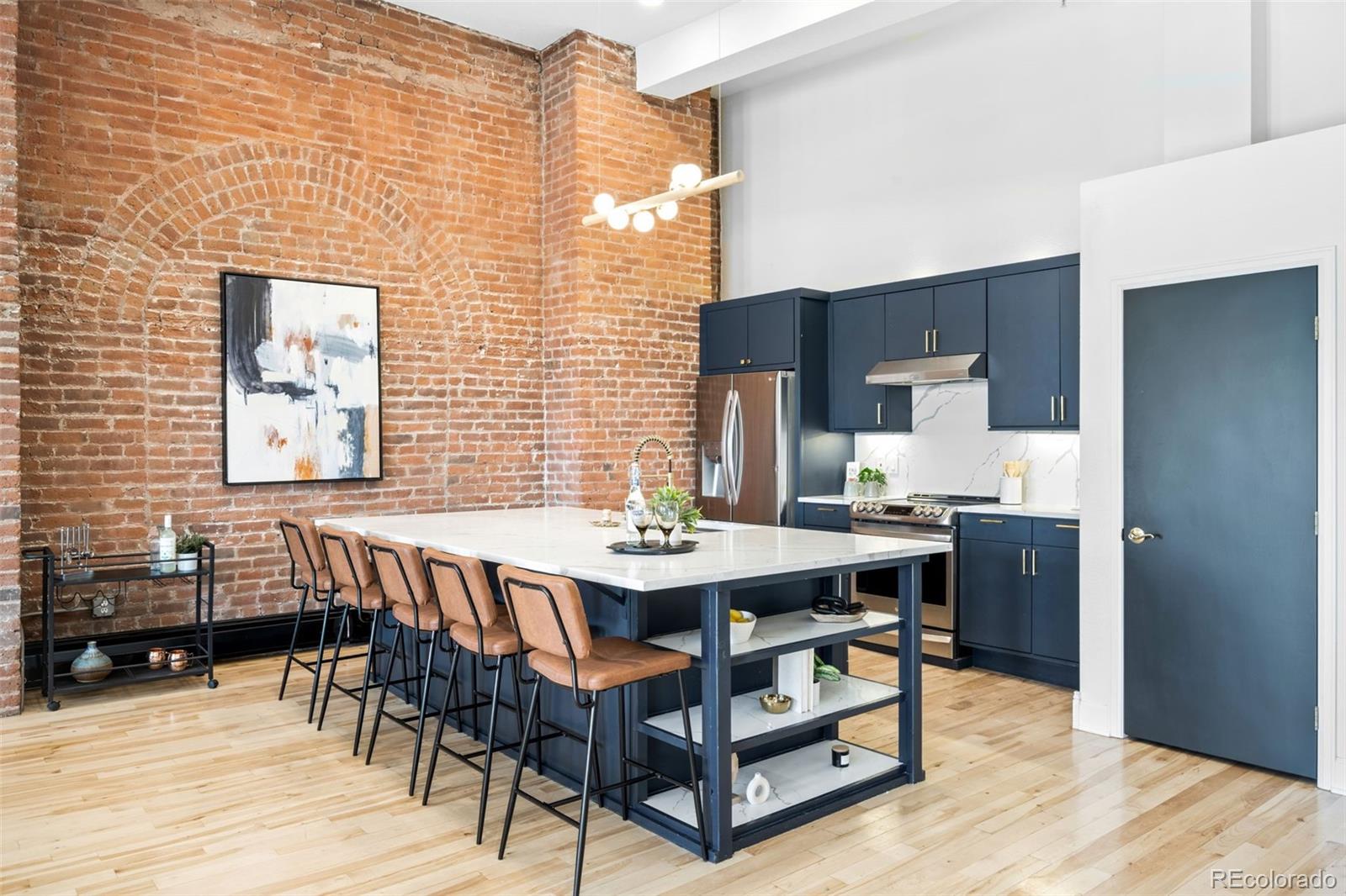 MLS Image #13 for 2560  blake street,denver, Colorado