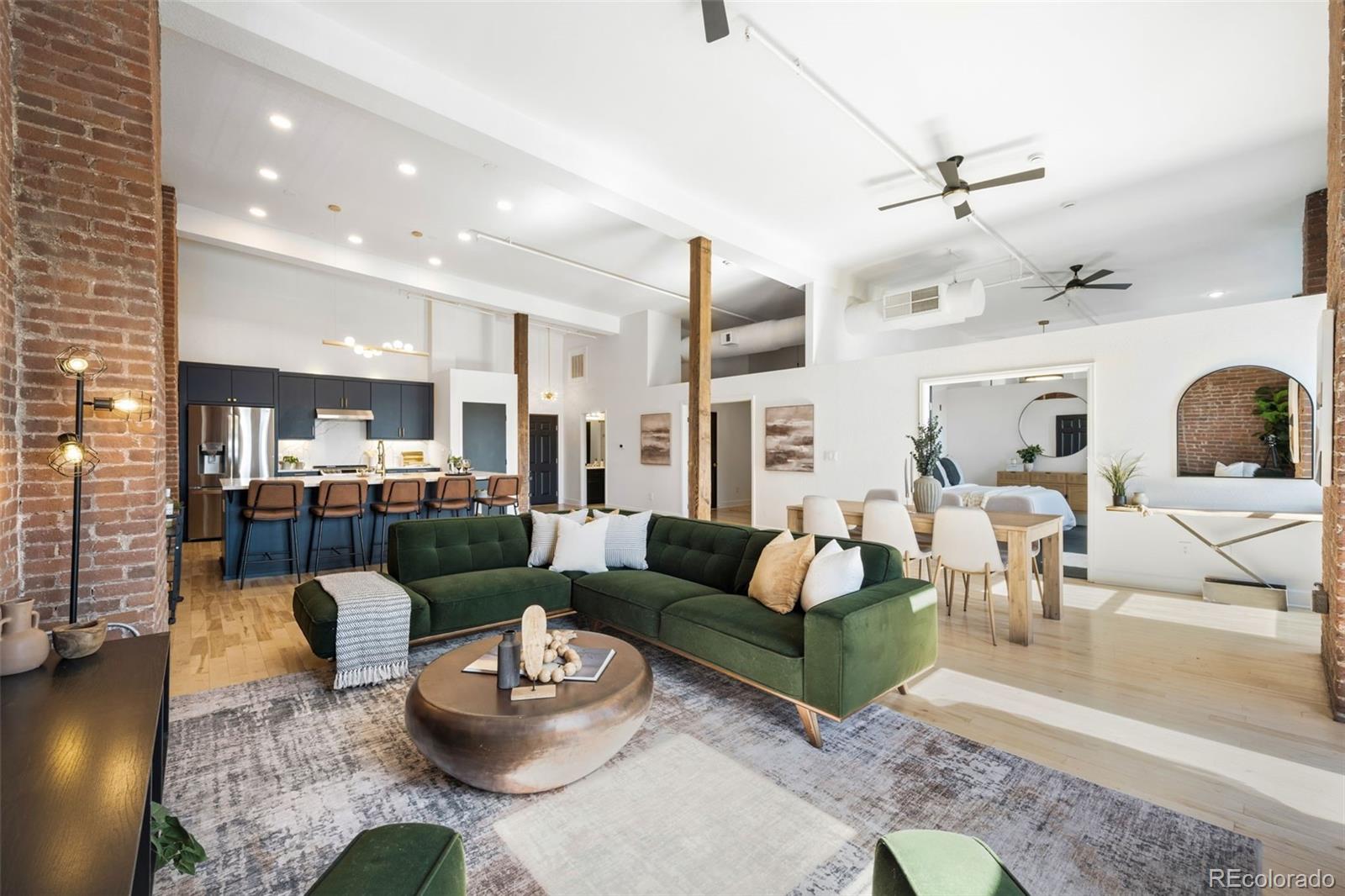 MLS Image #3 for 2560  blake street,denver, Colorado