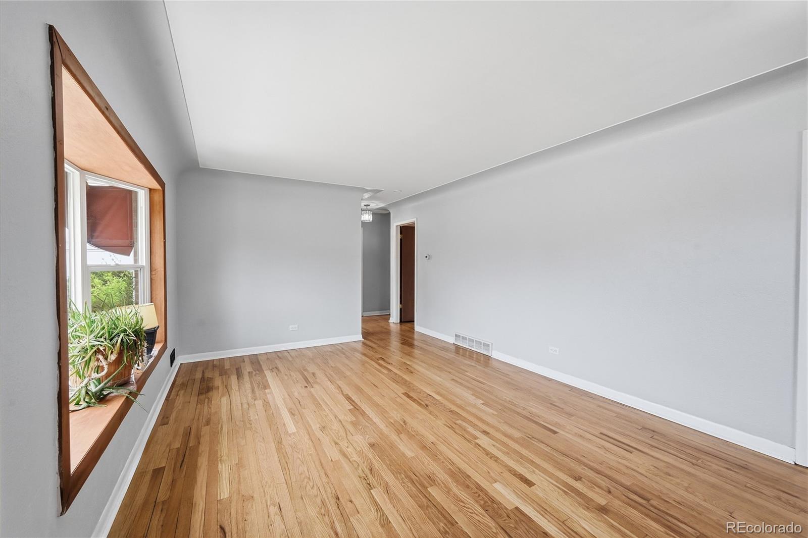 MLS Image #1 for 1982 s wolcott court,denver, Colorado