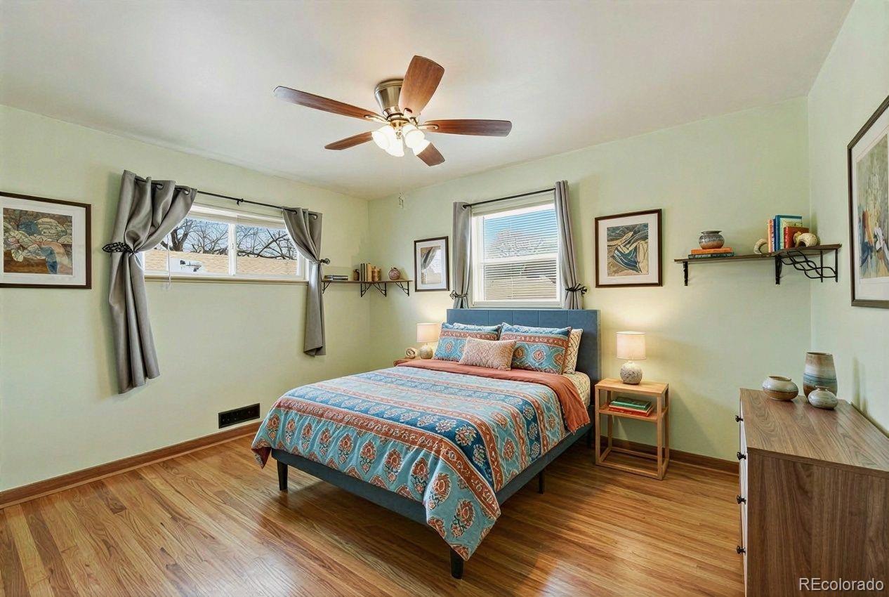 MLS Image #11 for 1982 s wolcott court,denver, Colorado