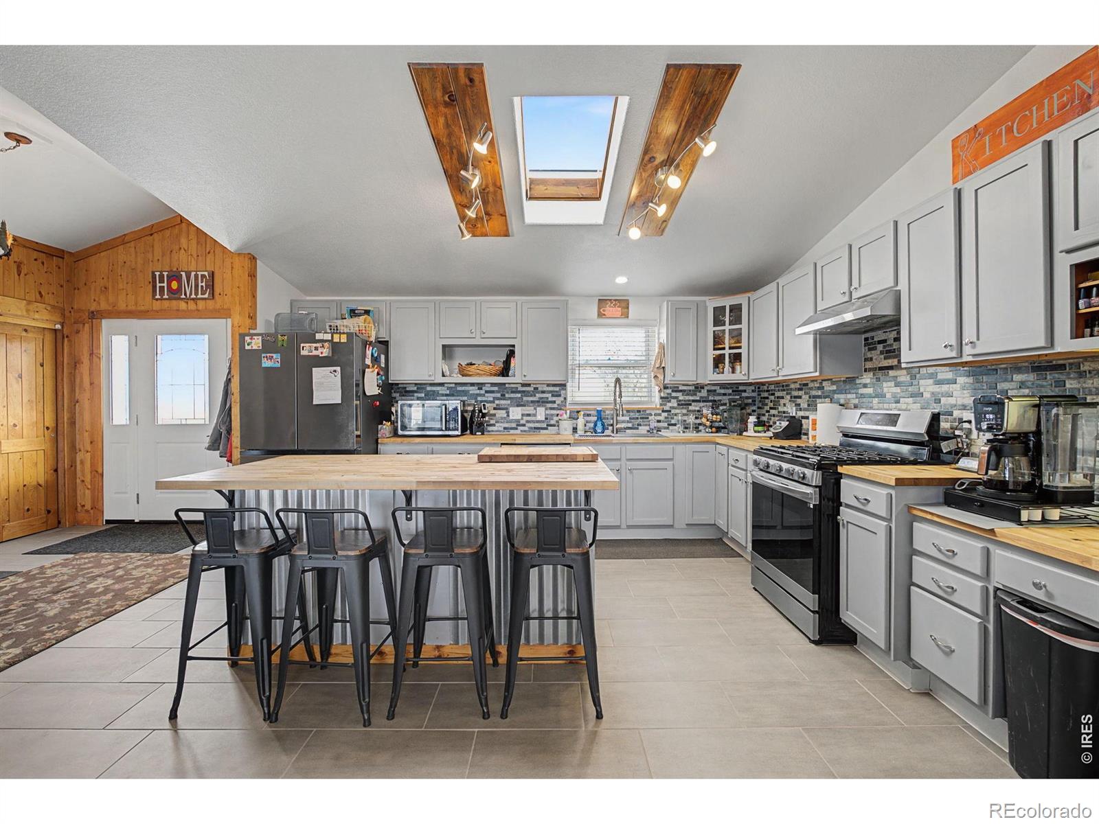 MLS Image #5 for 223  timber trail,livermore, Colorado