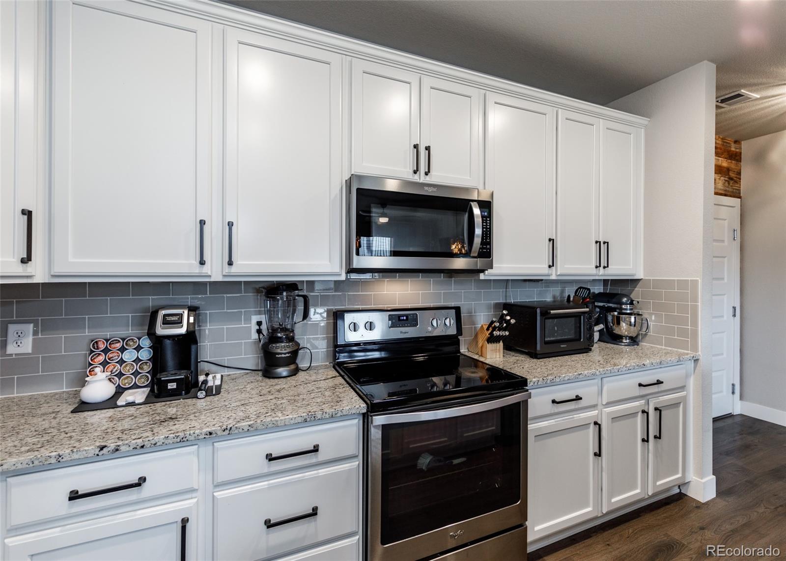 MLS Image #6 for 15274 w 64th lane #302,arvada, Colorado