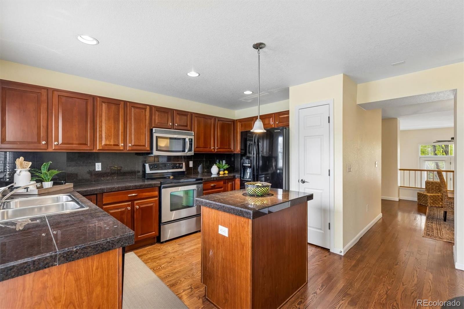 MLS Image #11 for 2944  central park boulevard ,denver, Colorado