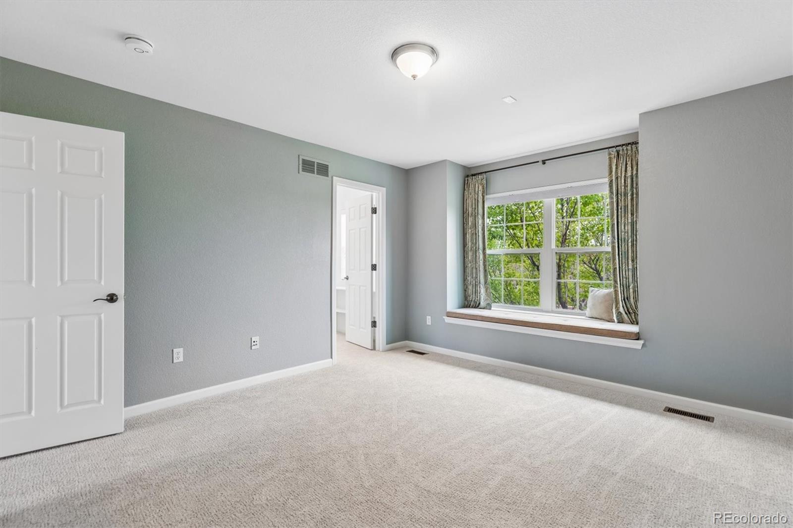 MLS Image #14 for 2944  central park boulevard ,denver, Colorado