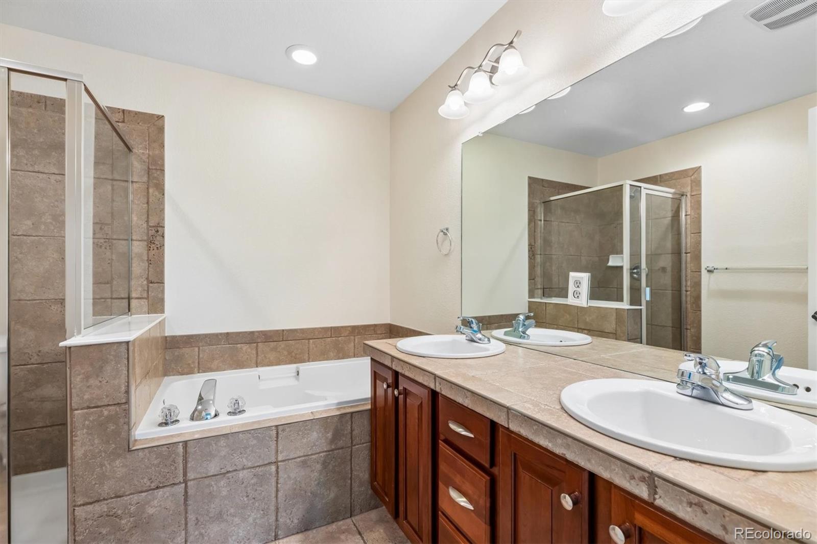 MLS Image #15 for 2944  central park boulevard ,denver, Colorado