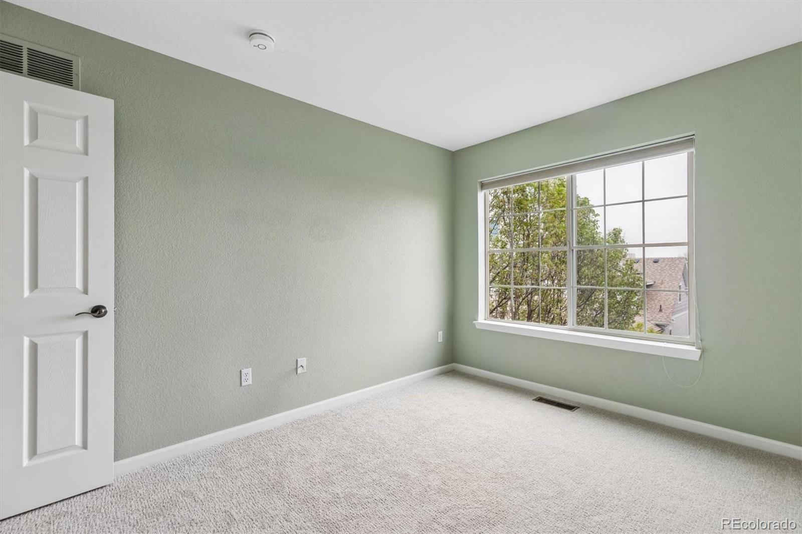 MLS Image #17 for 2944  central park boulevard ,denver, Colorado