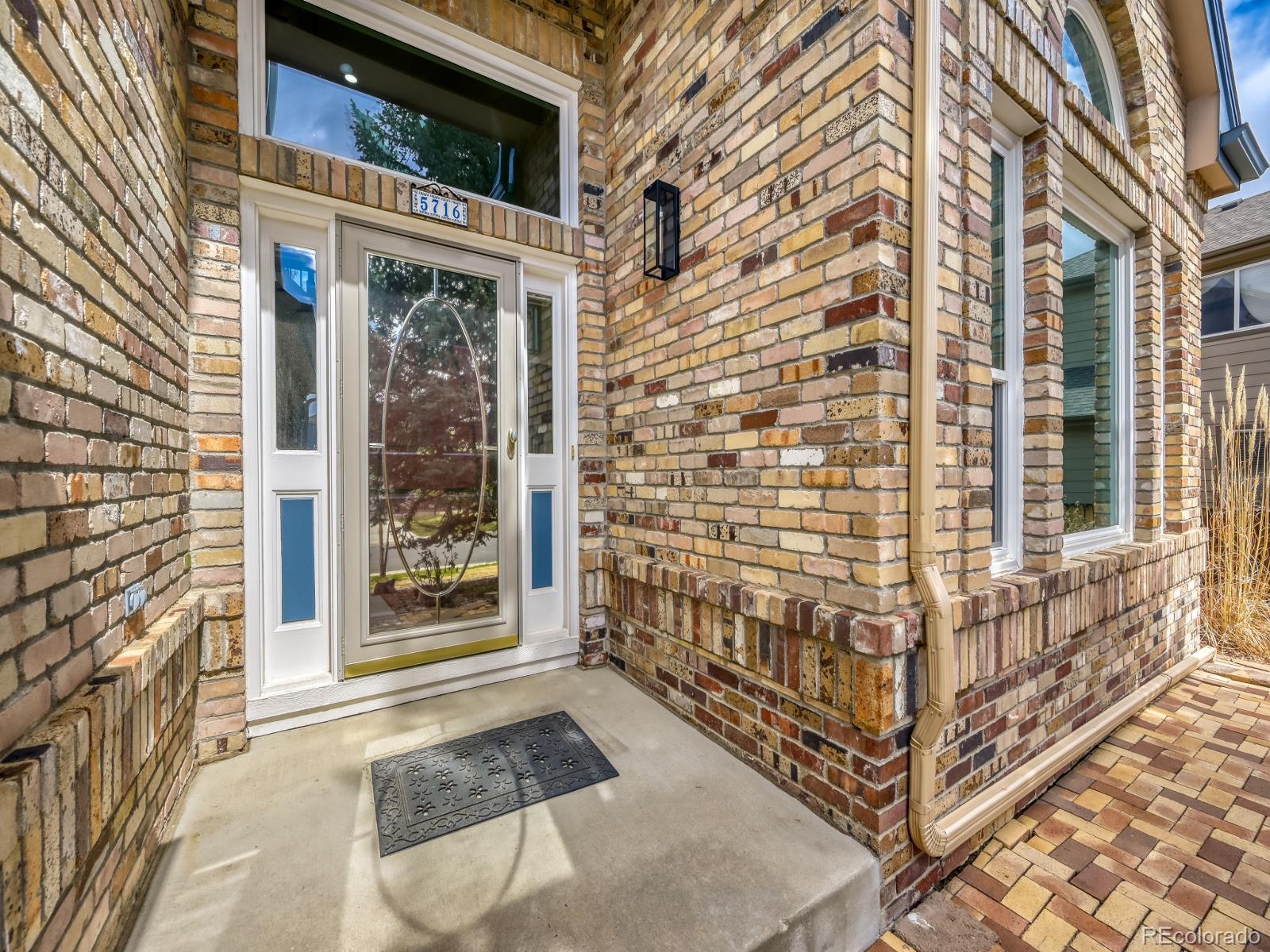 MLS Image #2 for 5716 s danube circle,aurora, Colorado