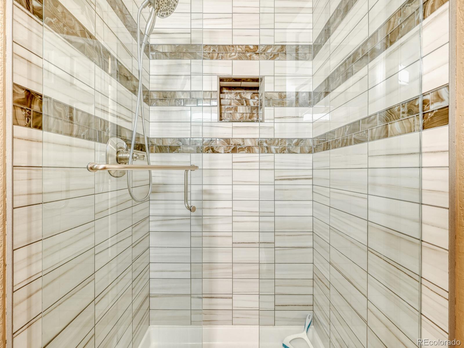 MLS Image #28 for 5716 s danube circle,aurora, Colorado
