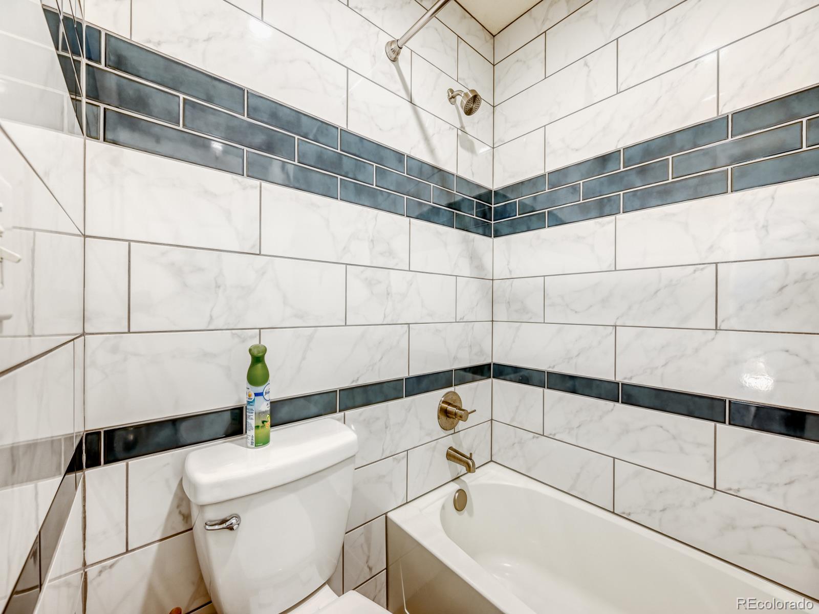 MLS Image #32 for 5716 s danube circle,aurora, Colorado