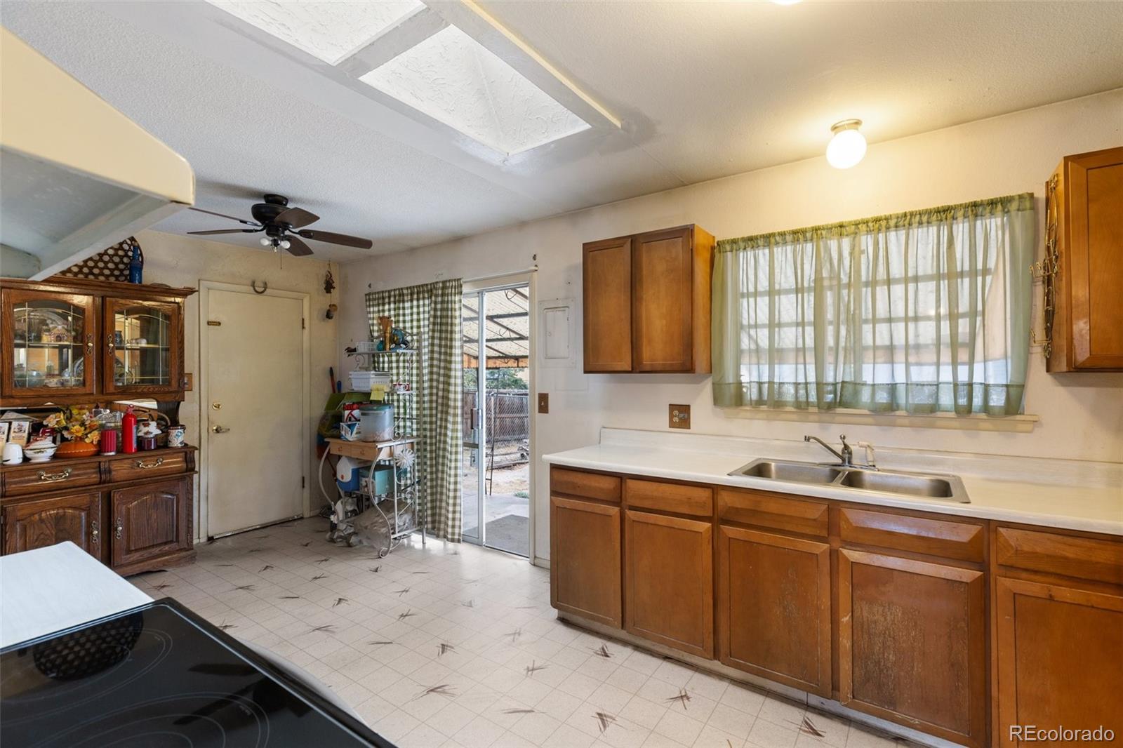 MLS Image #11 for 3418  greenwood circle,colorado springs, Colorado