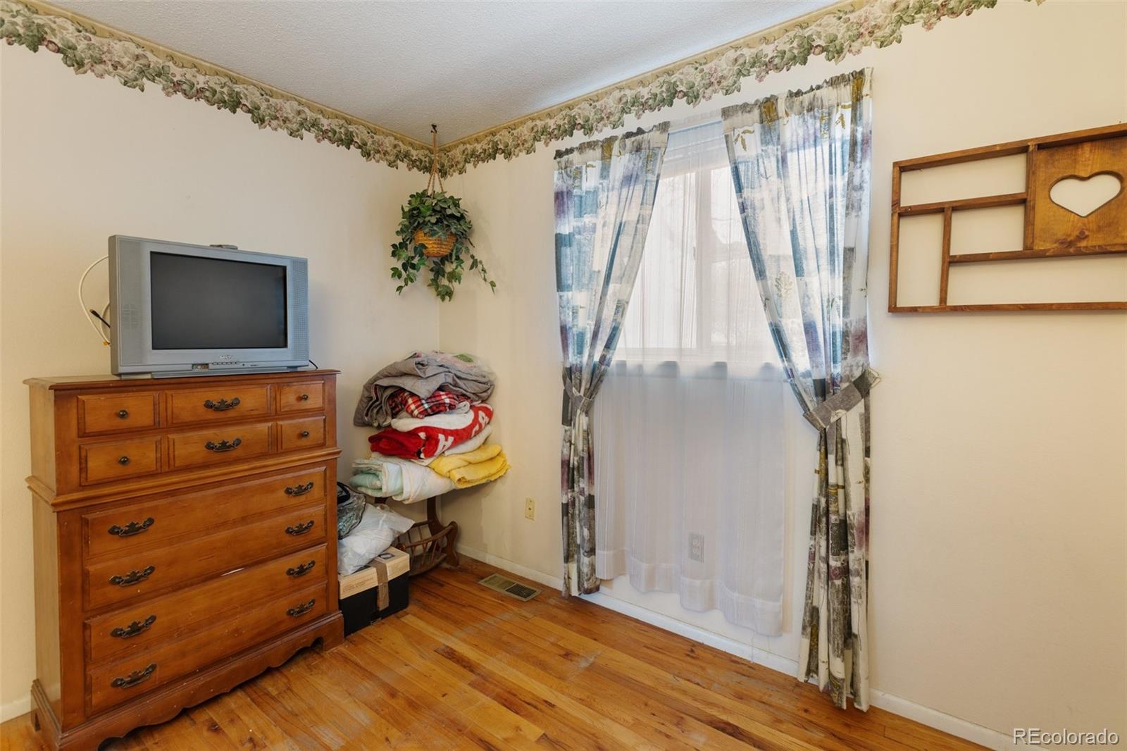 MLS Image #18 for 3418  greenwood circle,colorado springs, Colorado