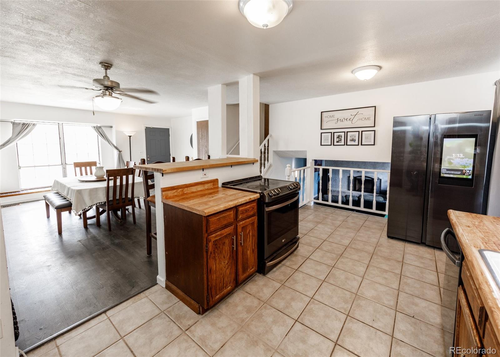MLS Image #4 for 3084  maverick drive,colorado springs, Colorado