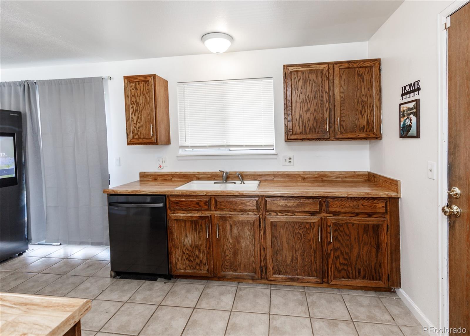 MLS Image #6 for 3084  maverick drive,colorado springs, Colorado