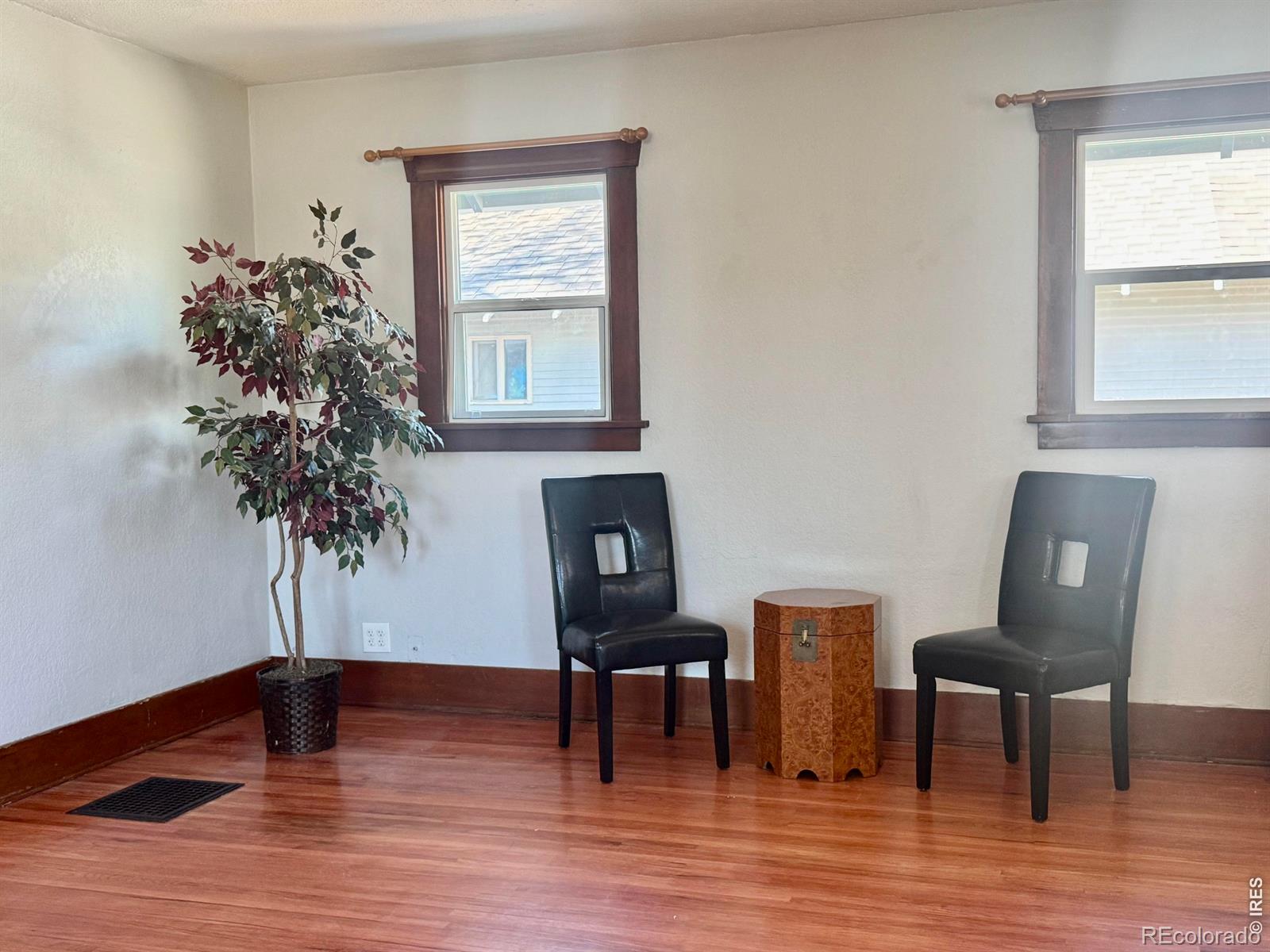 MLS Image #5 for 921  12th avenue,greeley, Colorado
