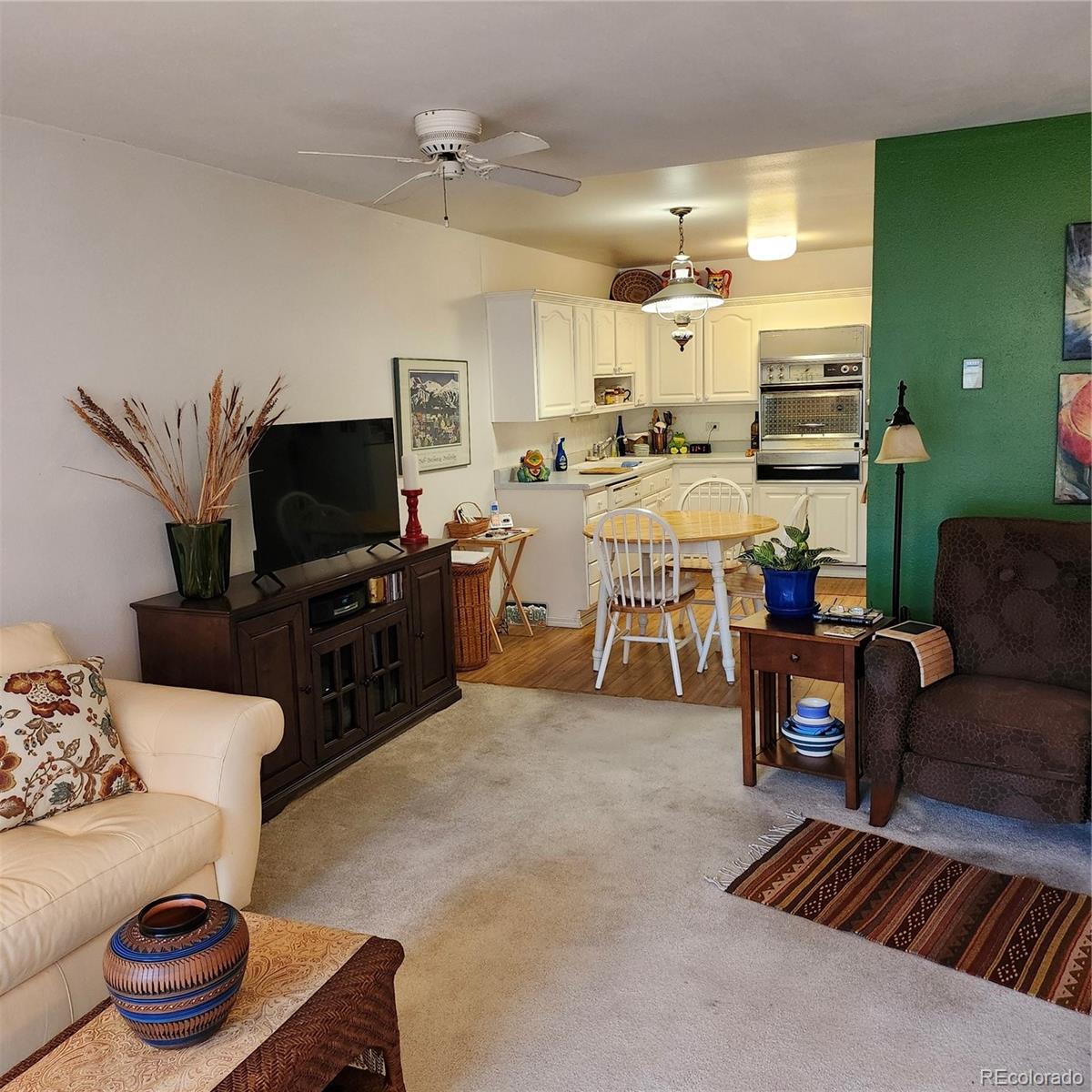 MLS Image #7 for 755 s clinton street 1a,denver, Colorado