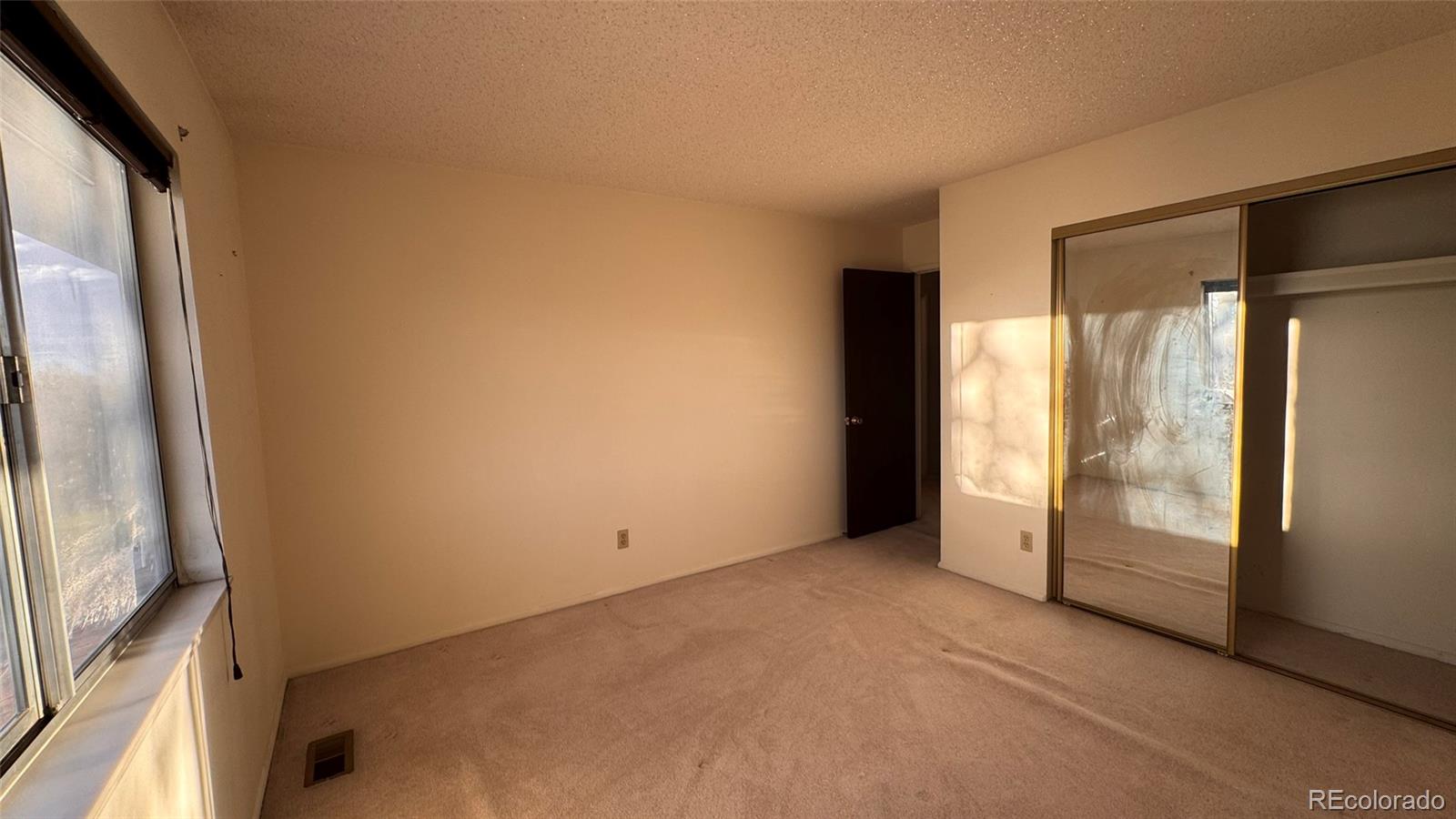 MLS Image #13 for 3085 s pagosa street,aurora, Colorado