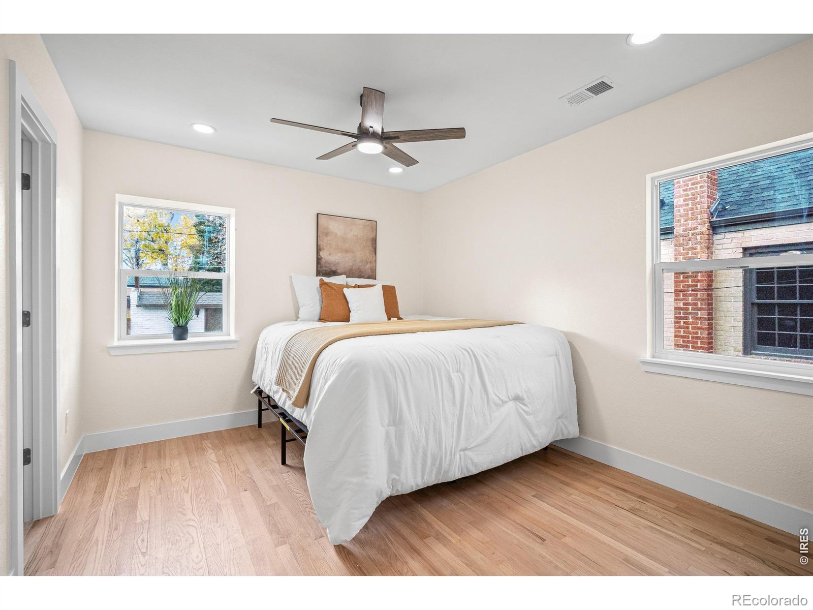 MLS Image #23 for 1341  eudora street,denver, Colorado