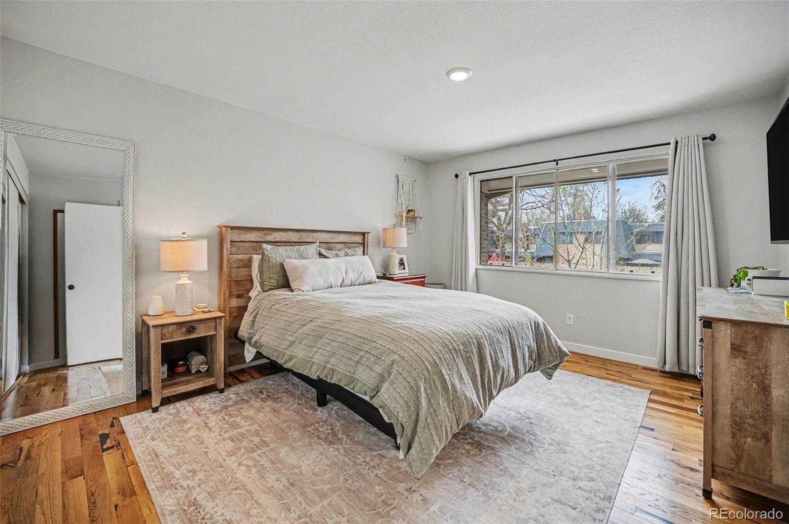 MLS Image #6 for 7995 e mississippi avenue a6,denver, Colorado