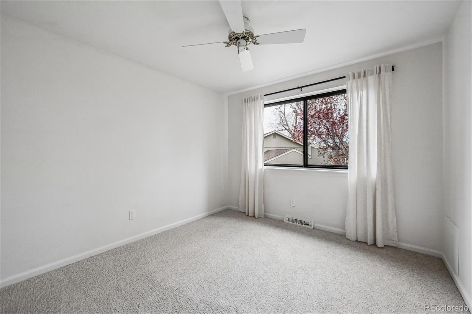 MLS Image #18 for 5161 e fair drive,centennial, Colorado