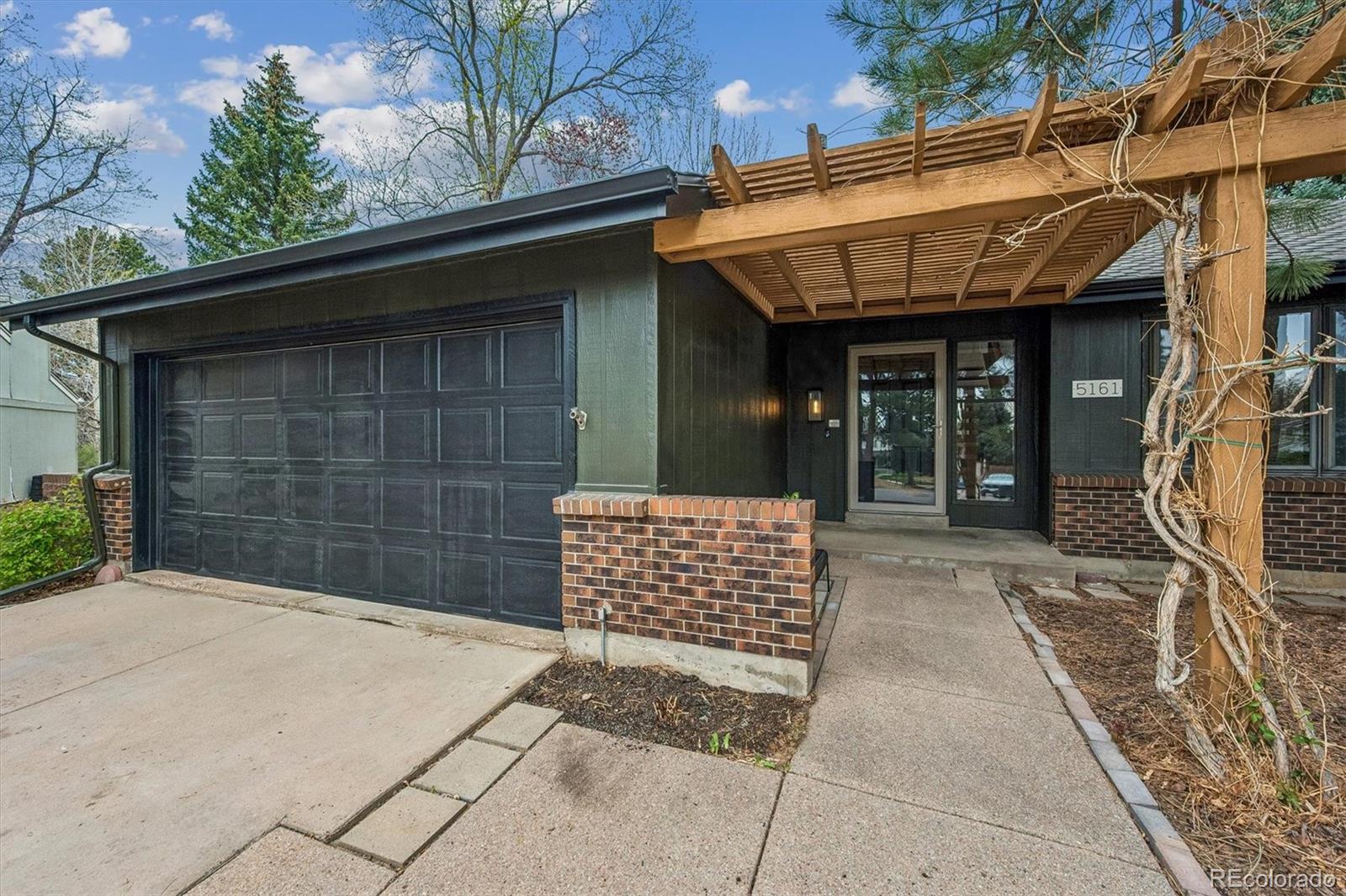 MLS Image #2 for 5161 e fair drive,centennial, Colorado