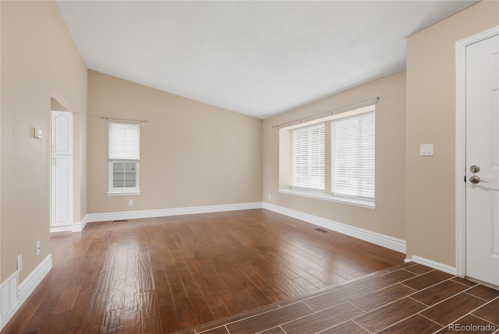 MLS Image #6 for 301  mountain cloud circle,highlands ranch, Colorado