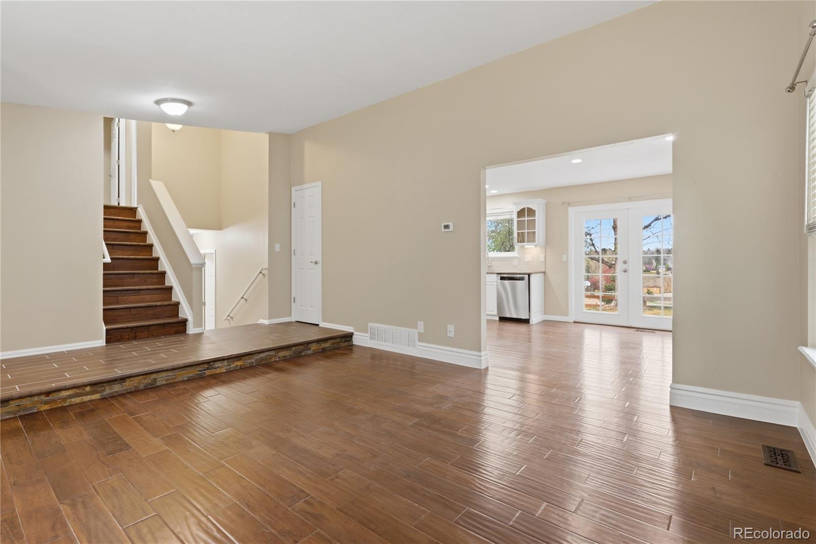 MLS Image #9 for 301  mountain cloud circle,highlands ranch, Colorado