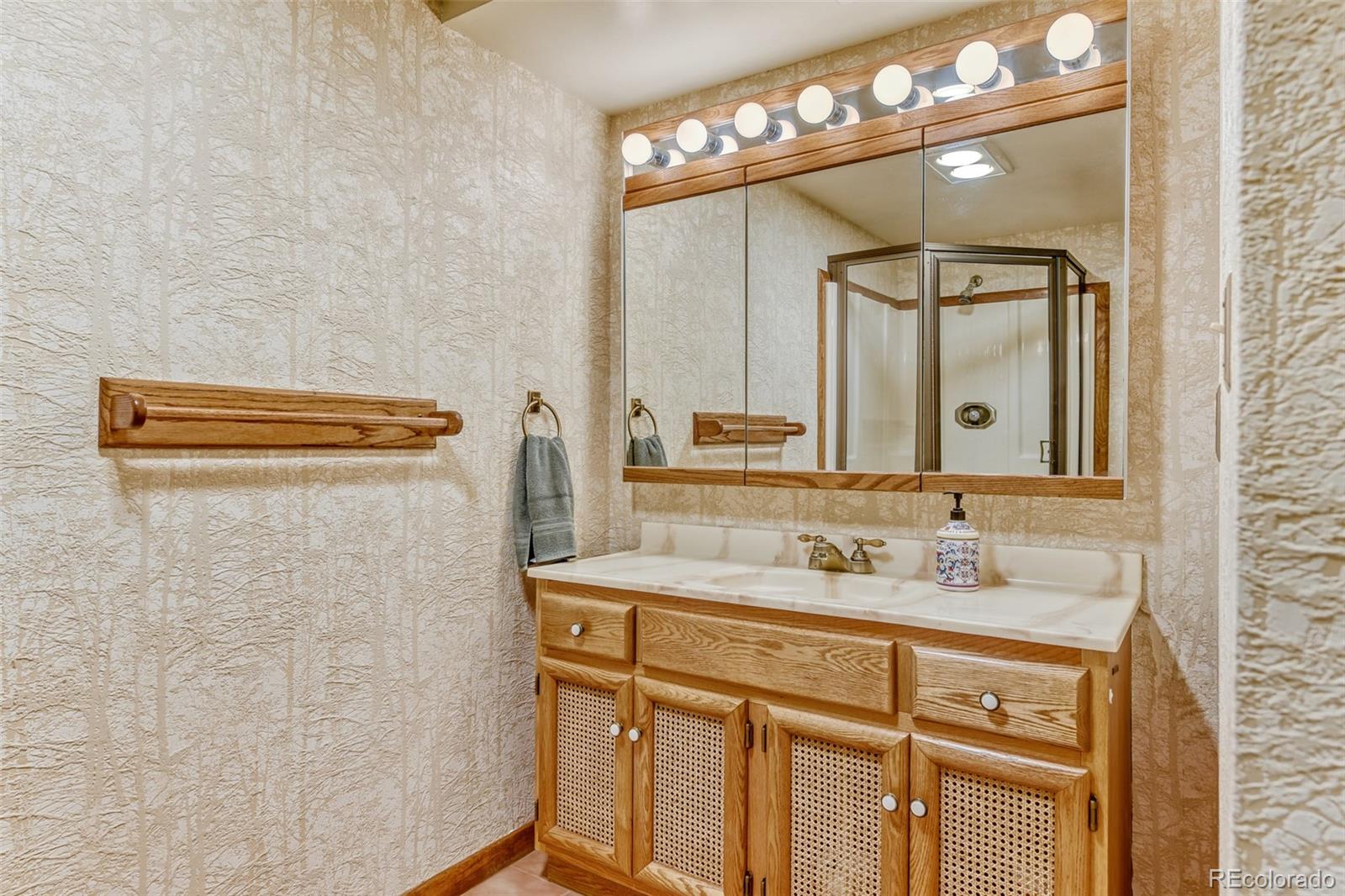 MLS Image #22 for 7398 s costilla street,littleton, Colorado