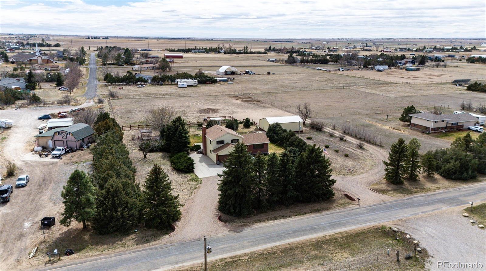 MLS Image #33 for 55004 e bison drive,strasburg, Colorado