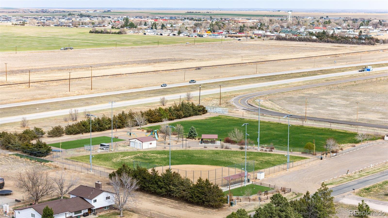 MLS Image #38 for 55004 e bison drive,strasburg, Colorado