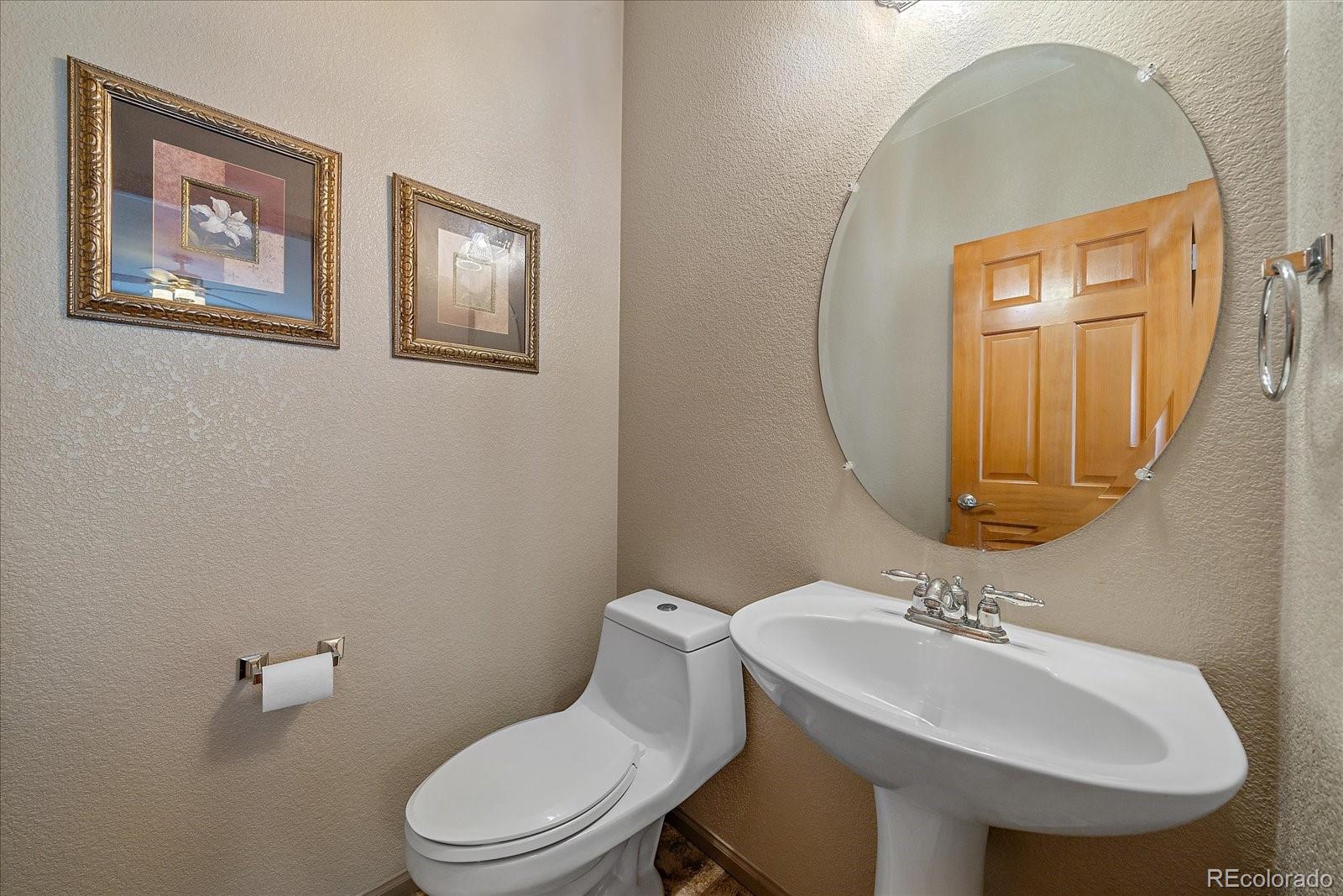 MLS Image #14 for 7204 s ukraine street,aurora, Colorado
