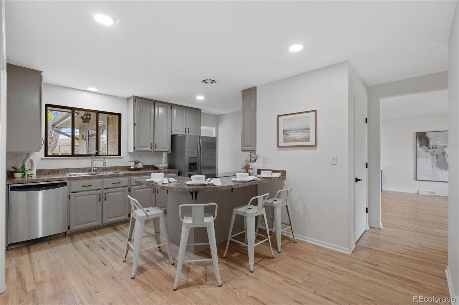 MLS Image #11 for 1020 s vance street,lakewood, Colorado