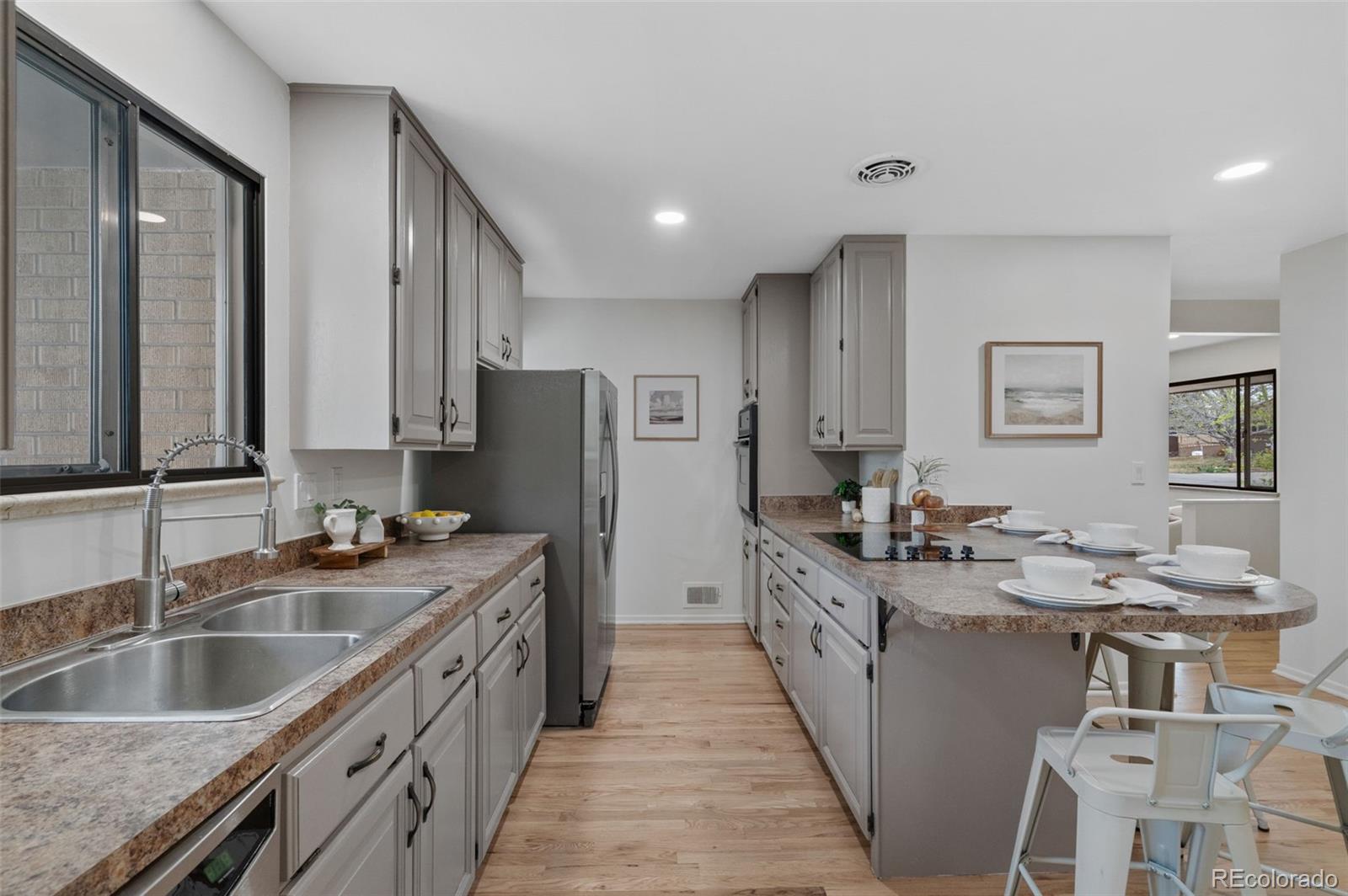 MLS Image #7 for 1020 s vance street,lakewood, Colorado
