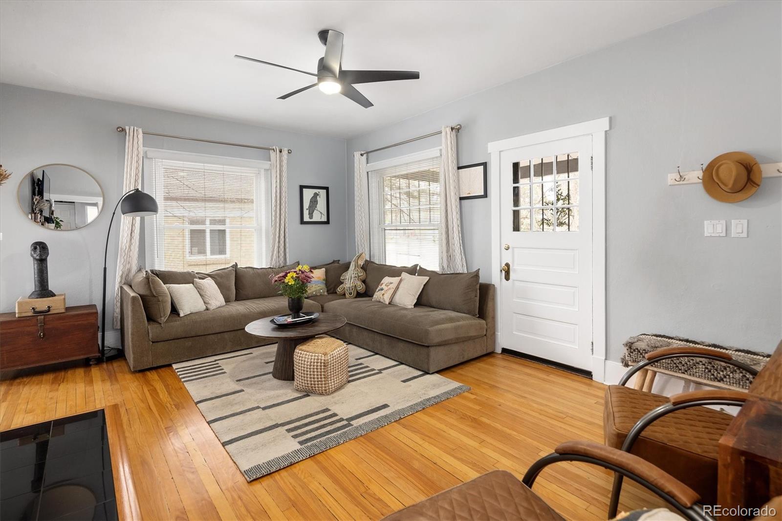 MLS Image #3 for 1374  poplar street,denver, Colorado