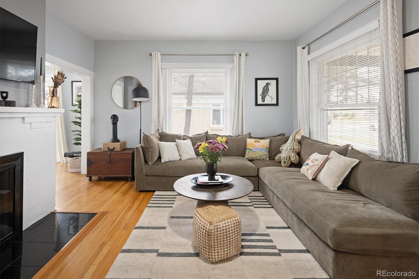 MLS Image #5 for 1374  poplar street,denver, Colorado