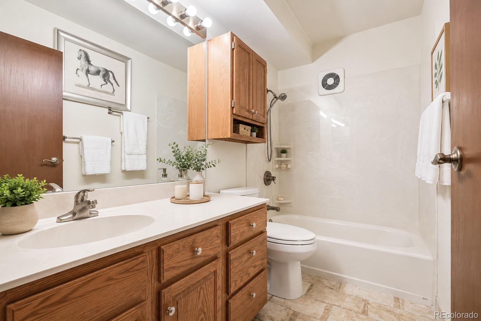 MLS Image #6 for 9355 e center avenue b7,denver, Colorado