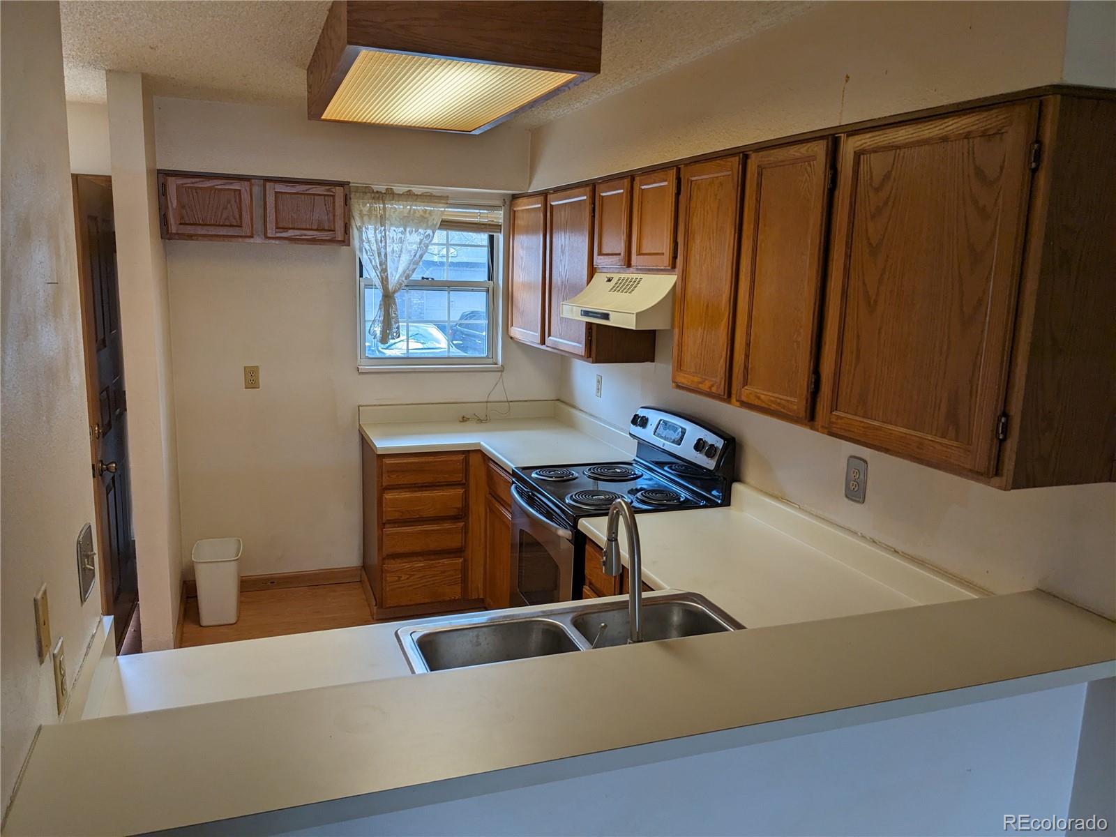 MLS Image #4 for 11149 w 17th avenue 104,lakewood, Colorado