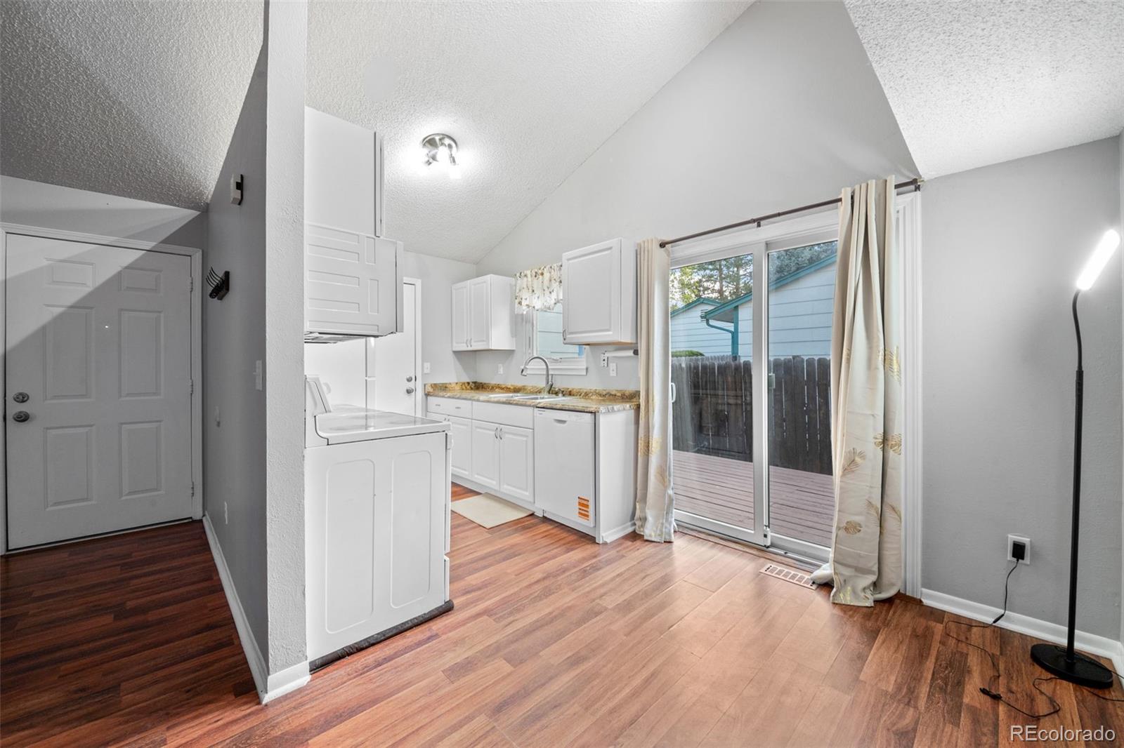 MLS Image #10 for 17551 e temple drive,aurora, Colorado