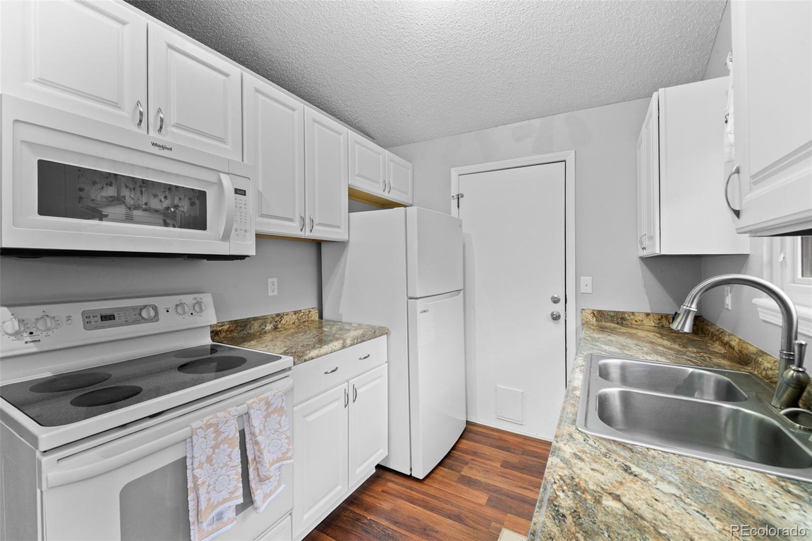 MLS Image #12 for 17551 e temple drive,aurora, Colorado