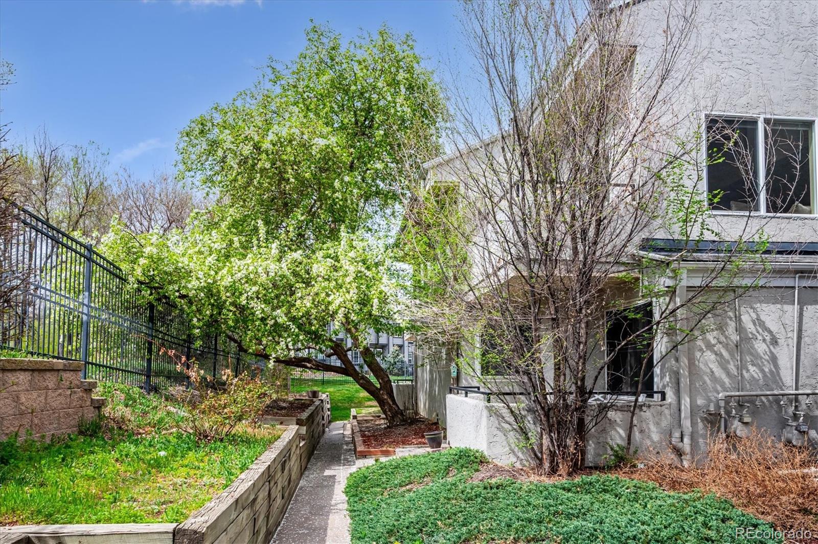 MLS Image #22 for 1820  newland court 205,lakewood, Colorado