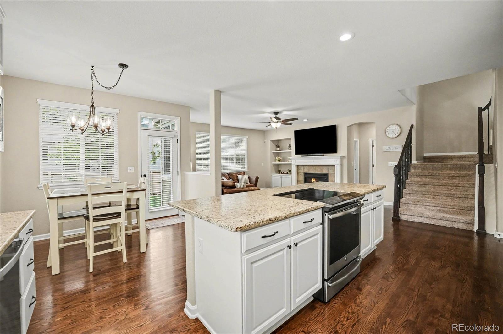 MLS Image #9 for 10639  wynspire way,highlands ranch, Colorado