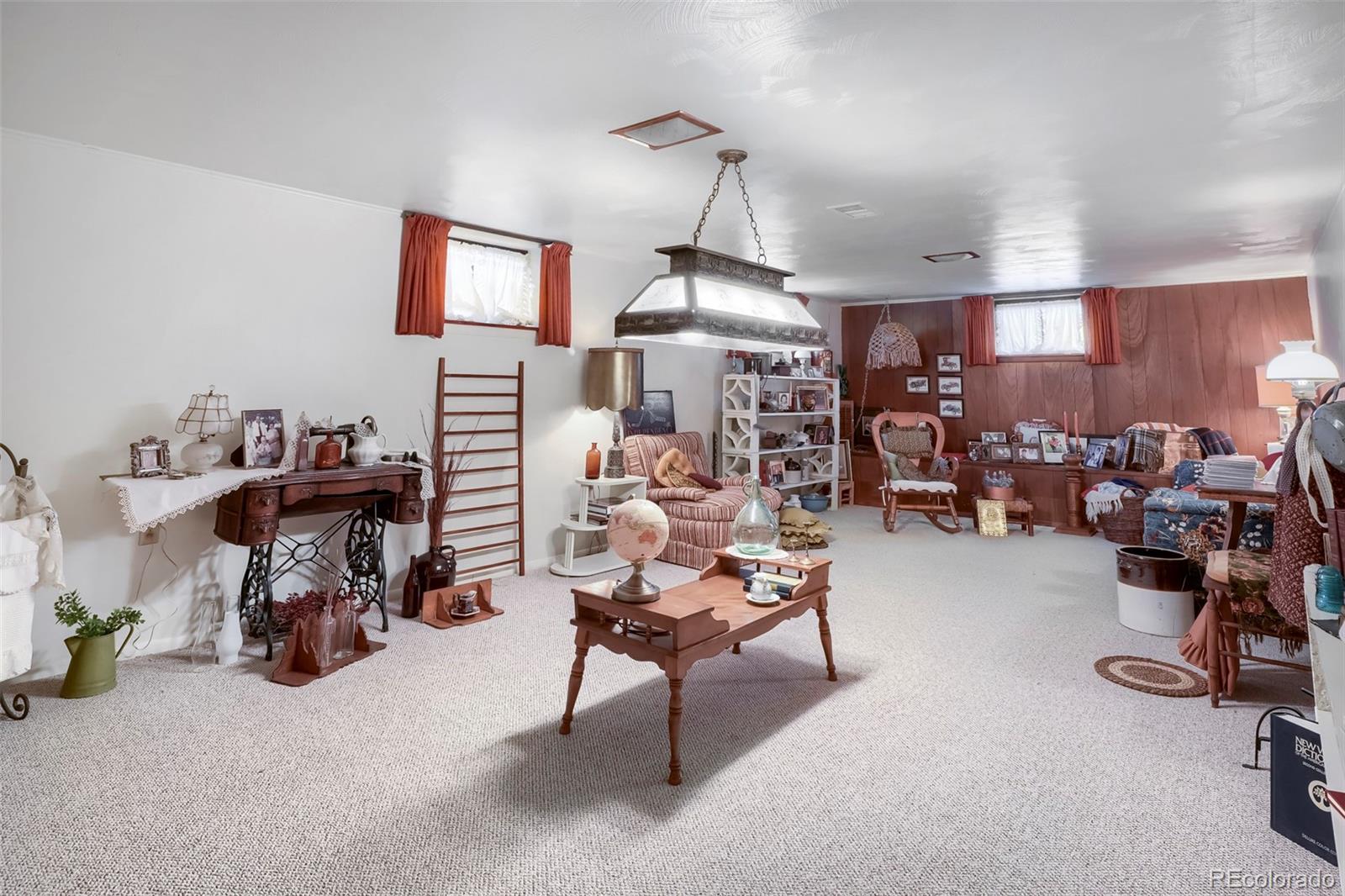 MLS Image #13 for 2823 s vrain street,denver, Colorado
