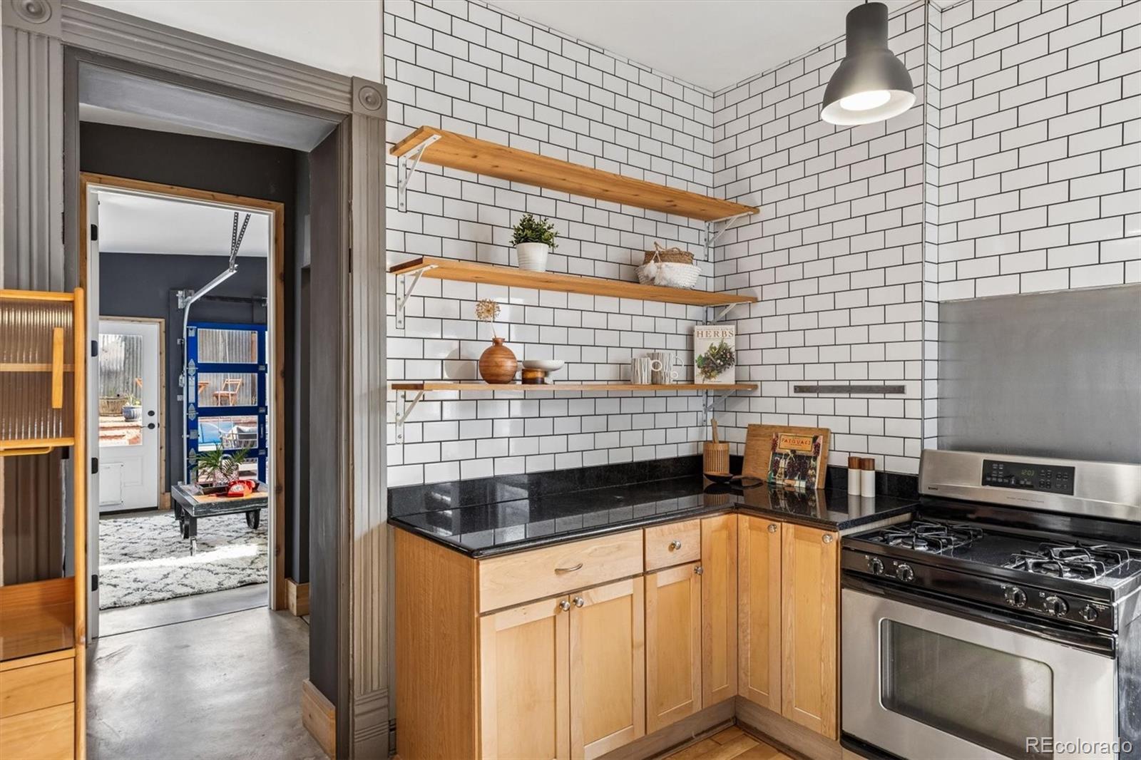 MLS Image #17 for 2831 w 36th avenue,denver, Colorado