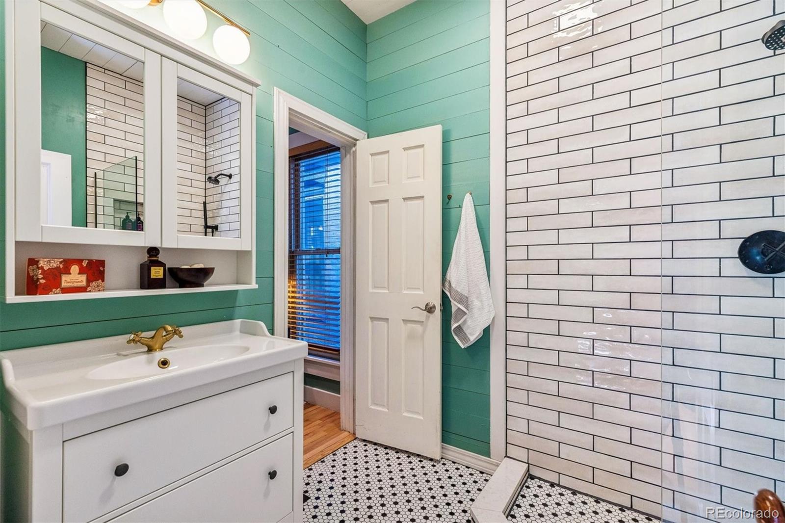 MLS Image #28 for 2831 w 36th avenue,denver, Colorado