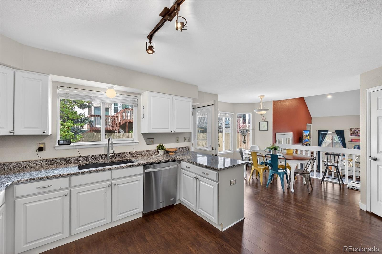 MLS Image #11 for 10023 w 81st lane,arvada, Colorado