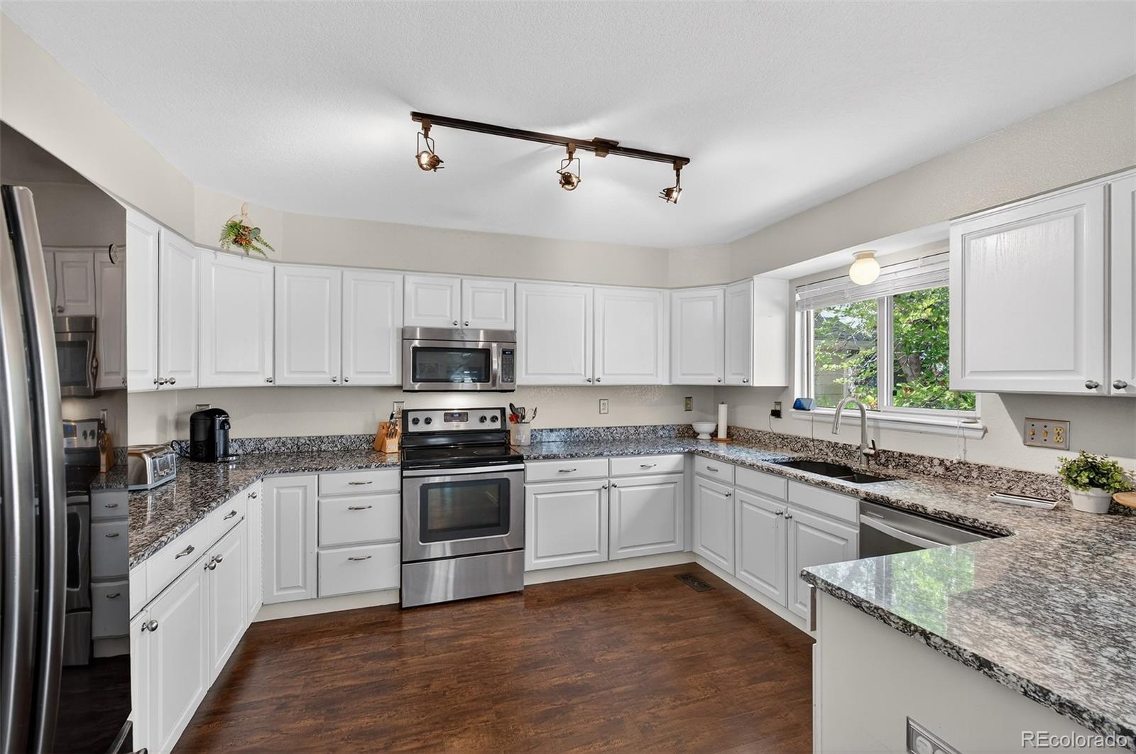 MLS Image #9 for 10023 w 81st lane,arvada, Colorado