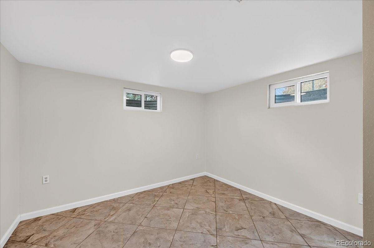 MLS Image #25 for 4545 s inca street,englewood, Colorado
