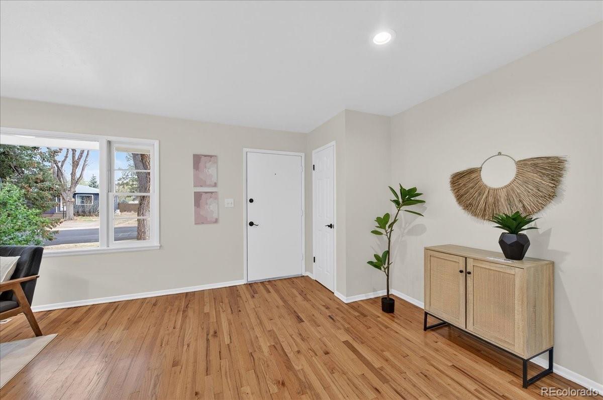 MLS Image #3 for 4545 s inca street,englewood, Colorado