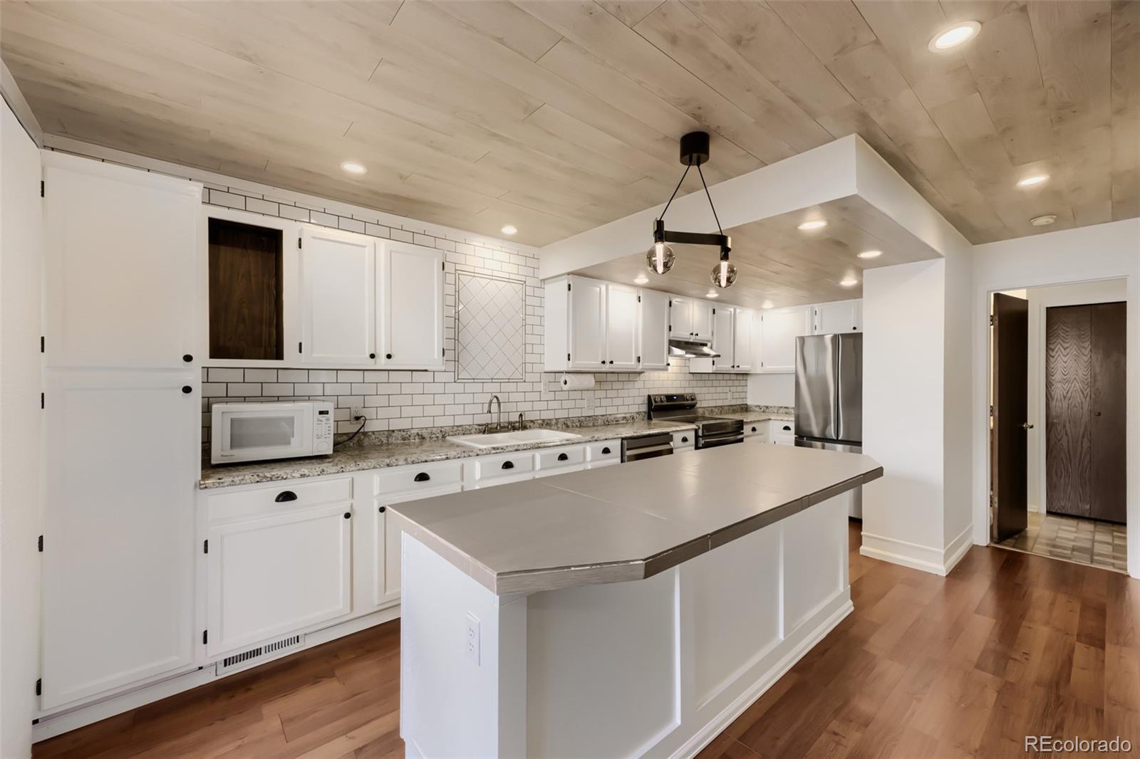 MLS Image #7 for 9305 w 80th place,arvada, Colorado